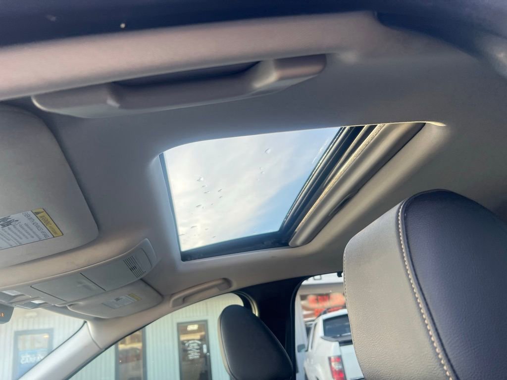 Used 2024 MAZDA CX-90 3.3 Turbo w/ Preferred Package image 16