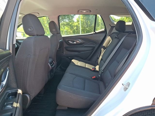 Used 2022 GMC Terrain SLE w/ Driver Convenience Package AWD/4WD image 10