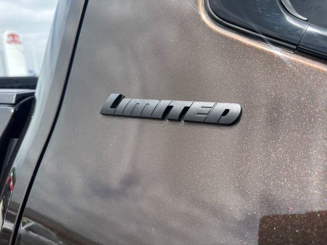 Used 2025 Toyota Tundra Limited w/ TRD Off-Road Package AWD/4WD image 10