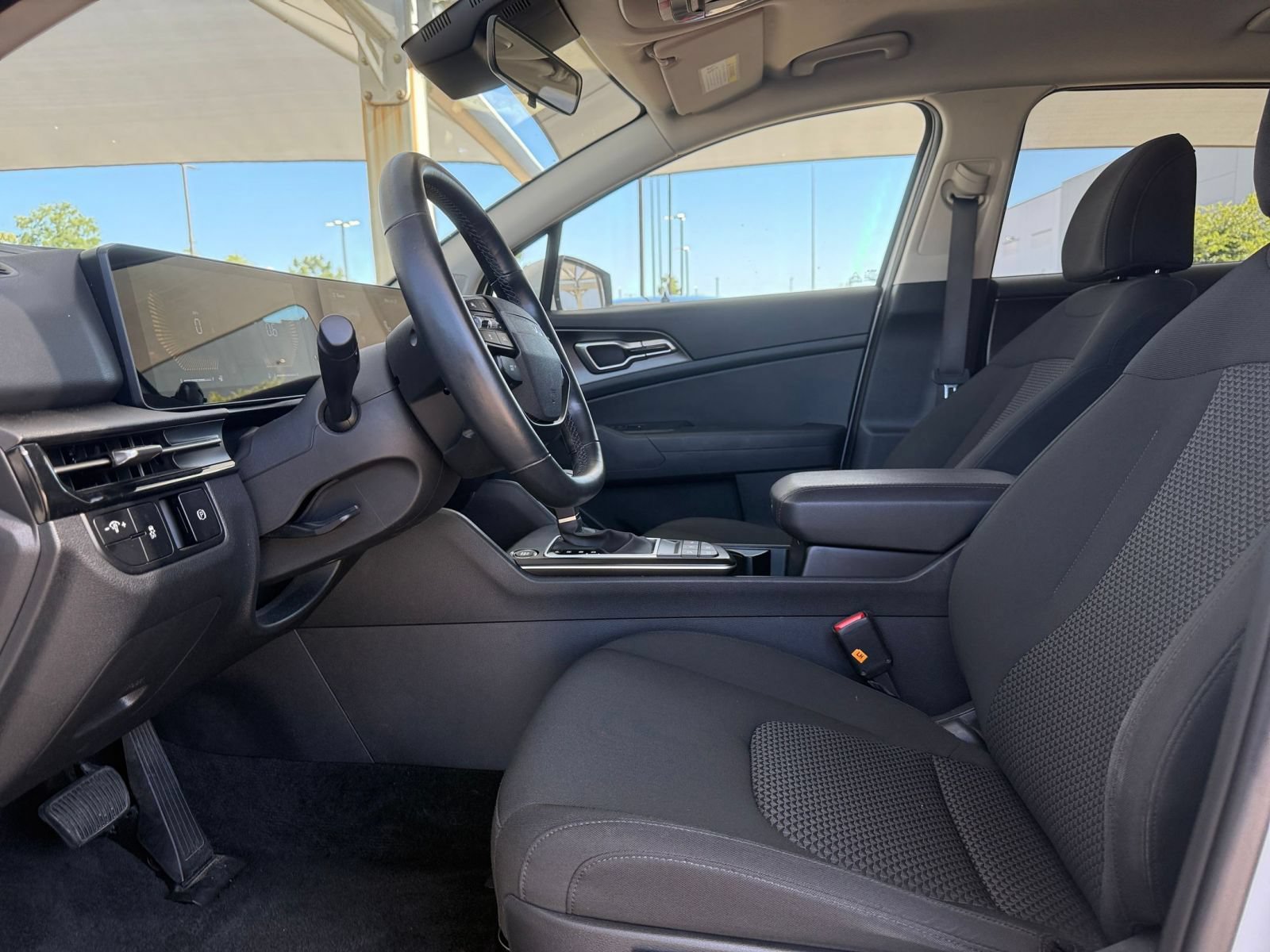 Used 2026 Kia Sportage LX AWD/4WD image 28