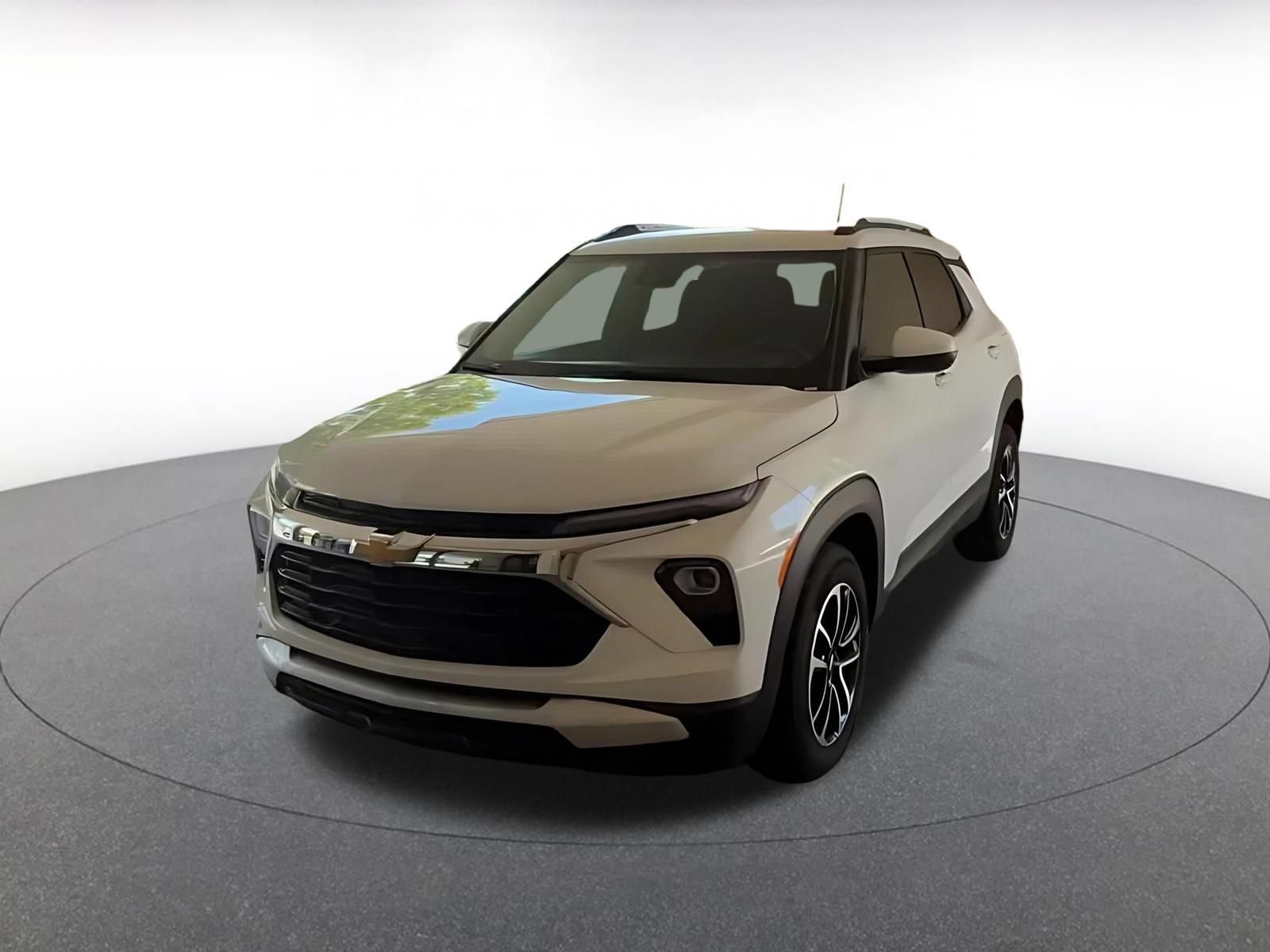 Used 2025 Chevrolet TrailBlazer LT AWD/4WD image 6
