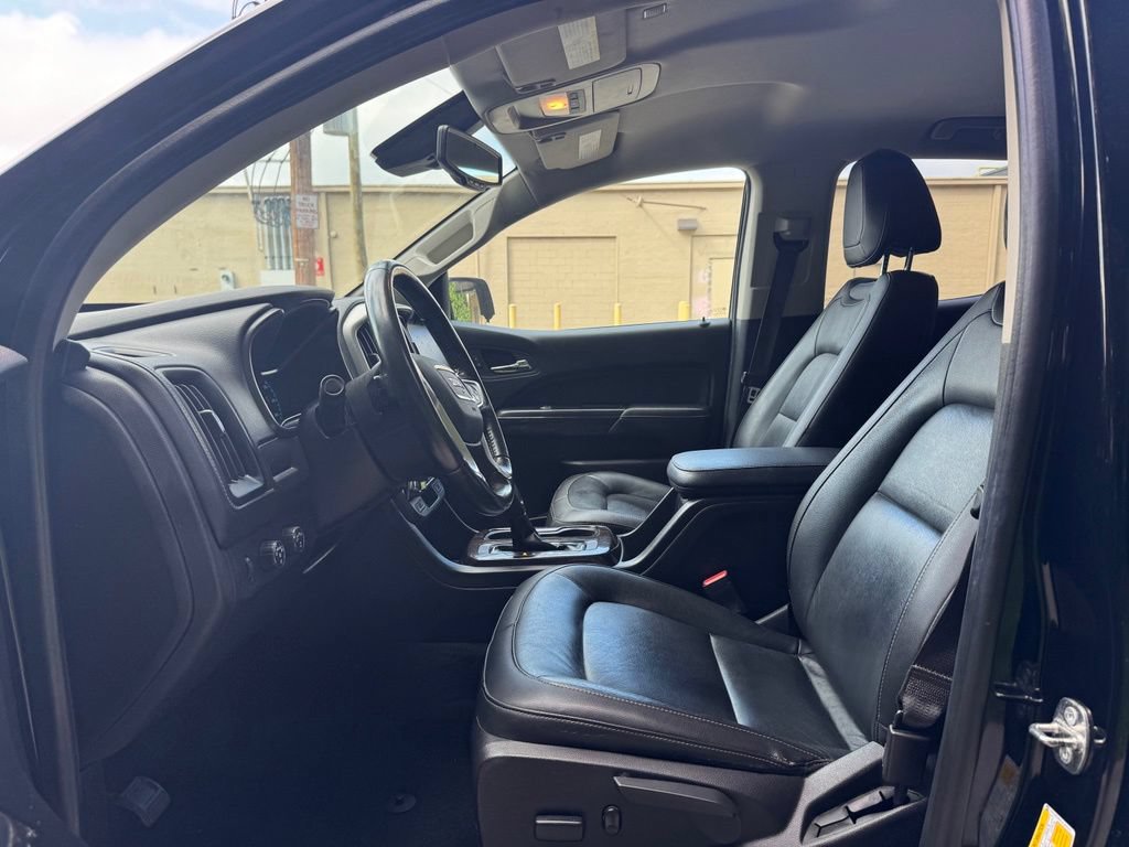 Used 2018 GMC Canyon SLT w/ Driver Alert Package AWD/4WD image 16