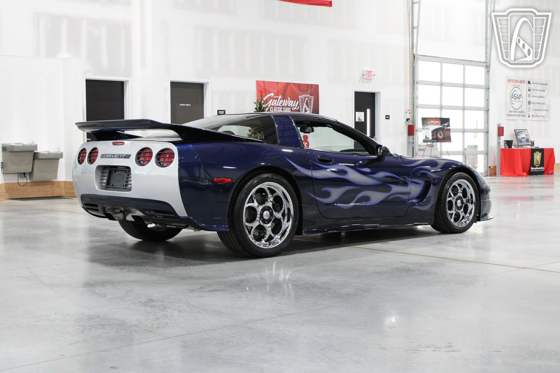 Used 2000 Chevrolet Corvette Coupe image 28