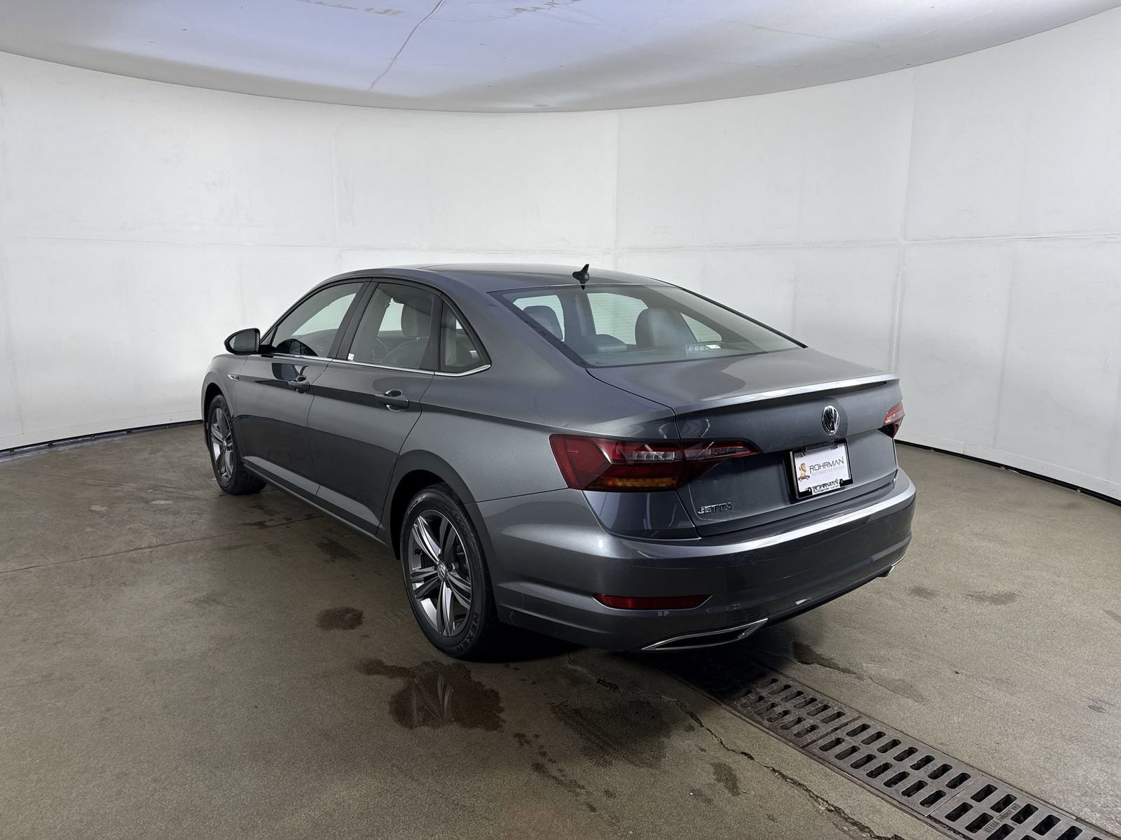 Used 2019 Volkswagen Jetta R-Line w/ R-Line Cold Weather Package image 29