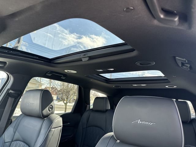 Used 2023 Buick Enclave Avenir w/ Avenir Technology Package image 19