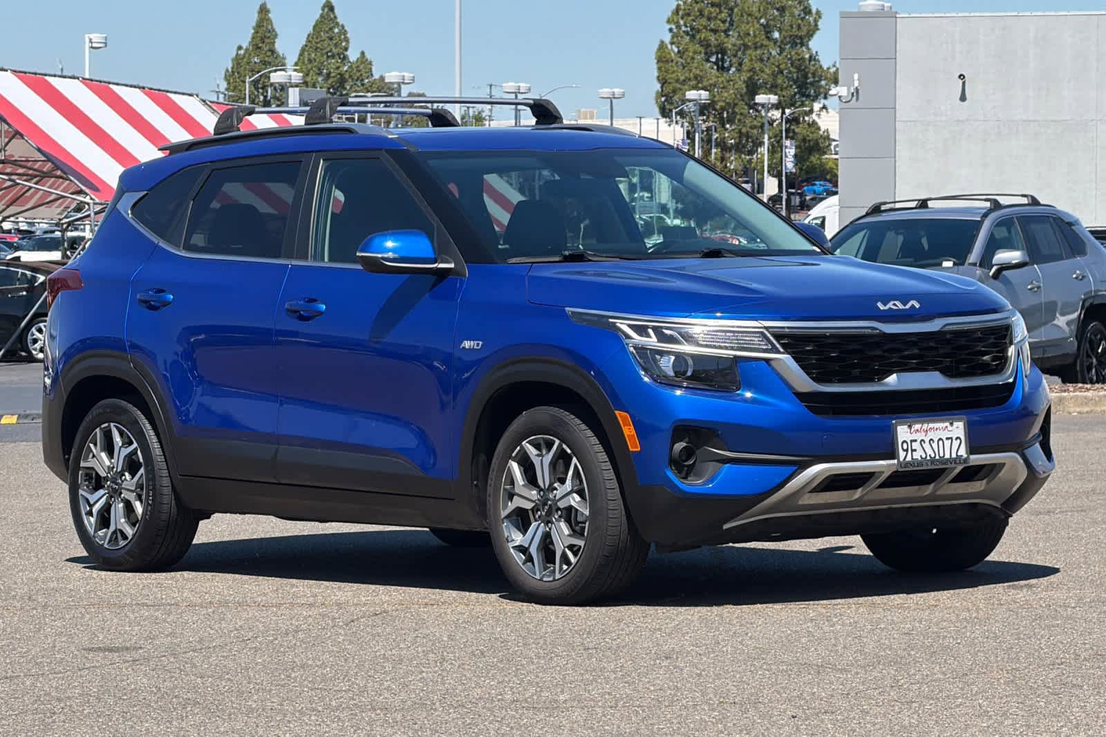 Used 2023 Kia Seltos EX AWD/4WD image 5
