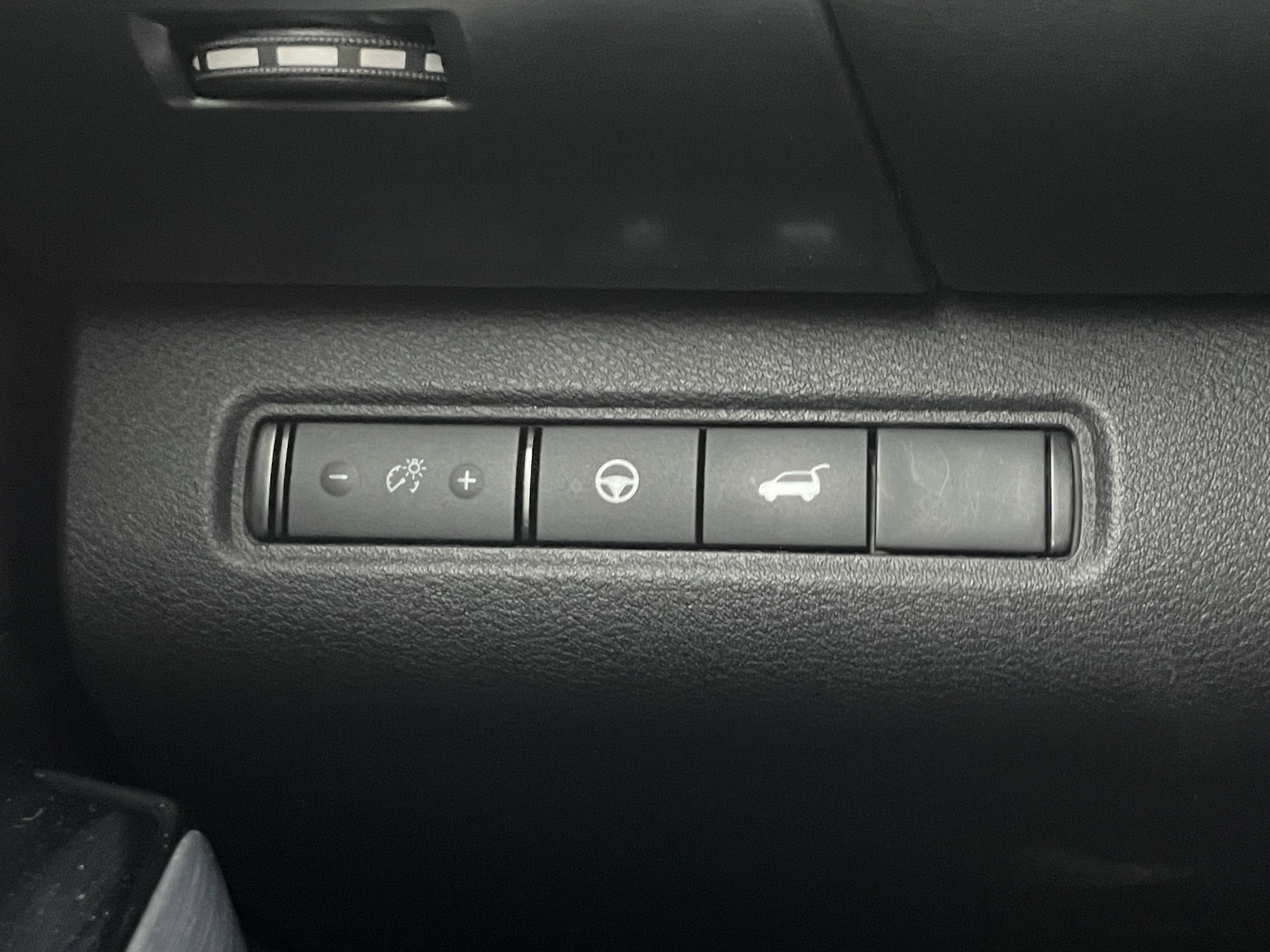 Used 2024 Nissan Pathfinder SL w/ SL Premium Package image 31