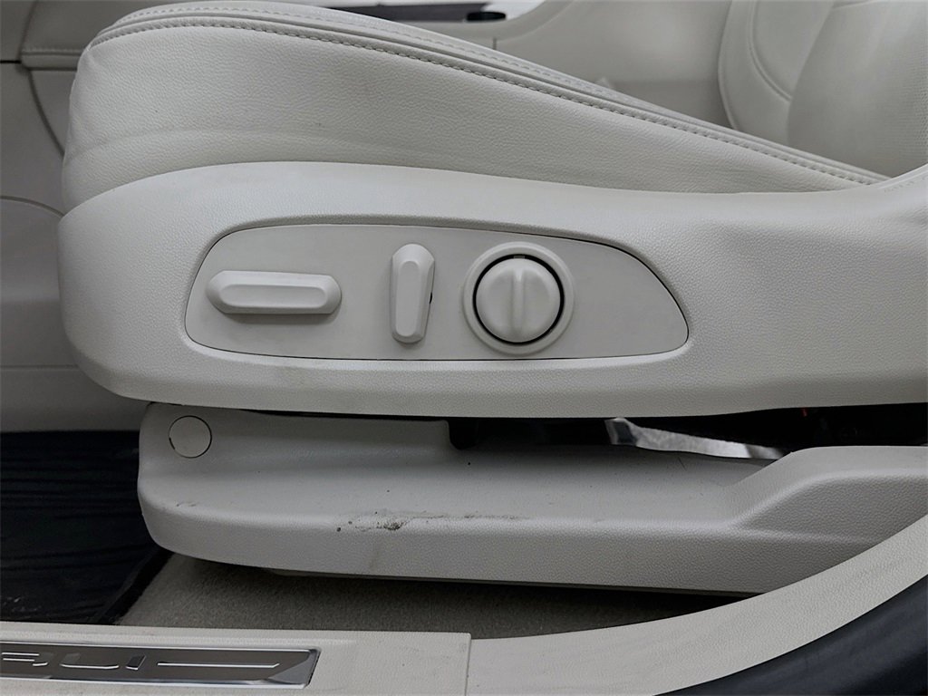 Used 2023 GMC Acadia Denali image 23