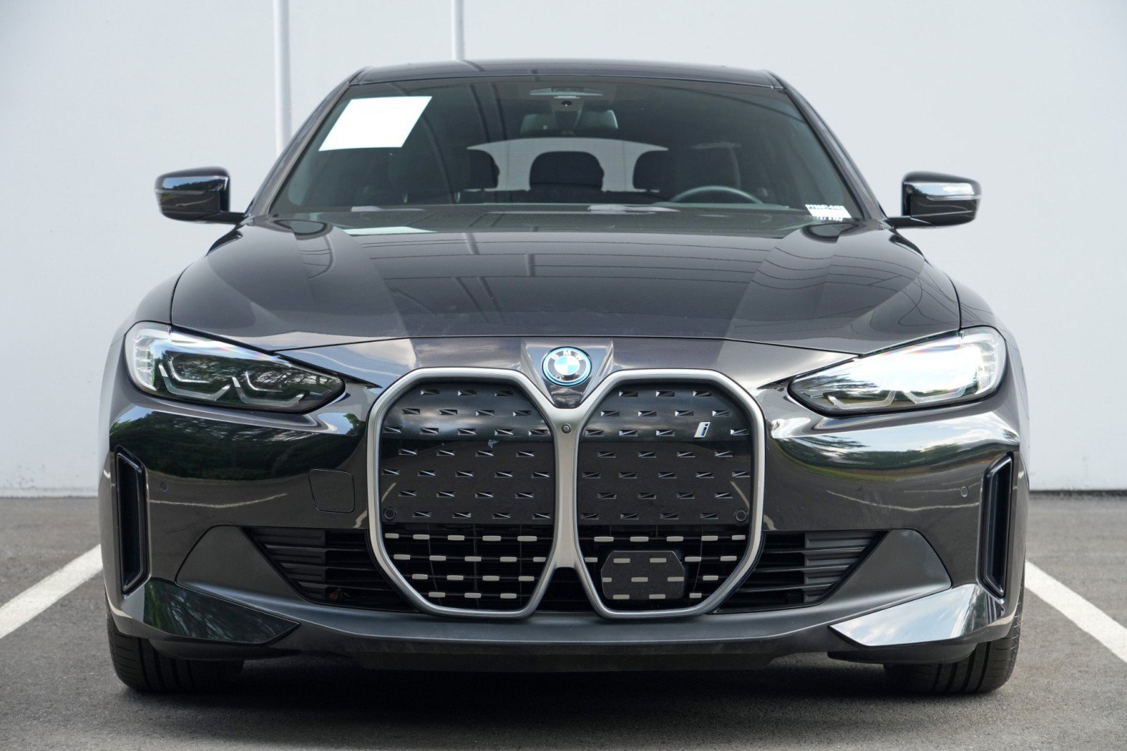 Used 2023 BMW i4 eDrive35 RWD image 7