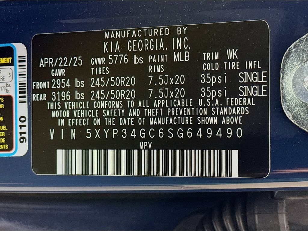 Used 2025 Kia Telluride EX w/ EX Captain's Chair Package FWD image 43