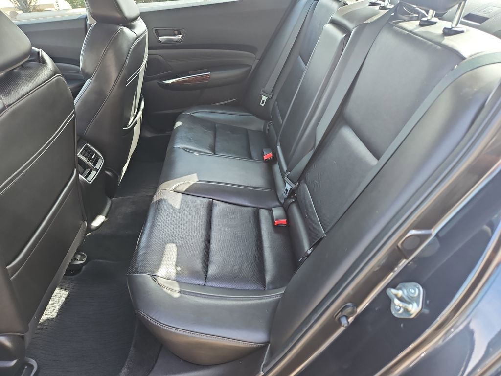 Used 2015 Acura TLX V6 w/ Technology Package FWD image 25