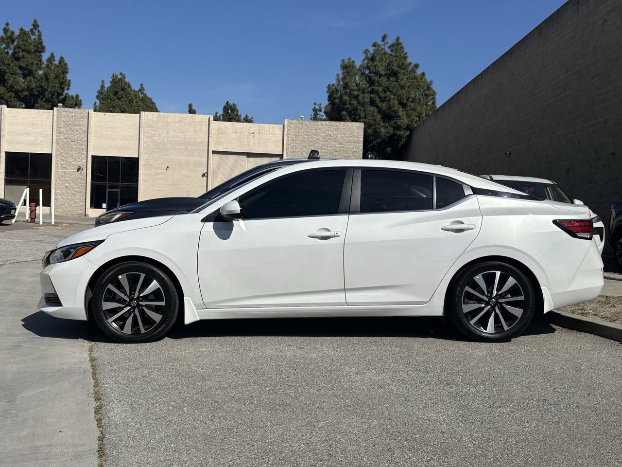 Certified 2023 Nissan Sentra SV w/ SV Premium Package image 3