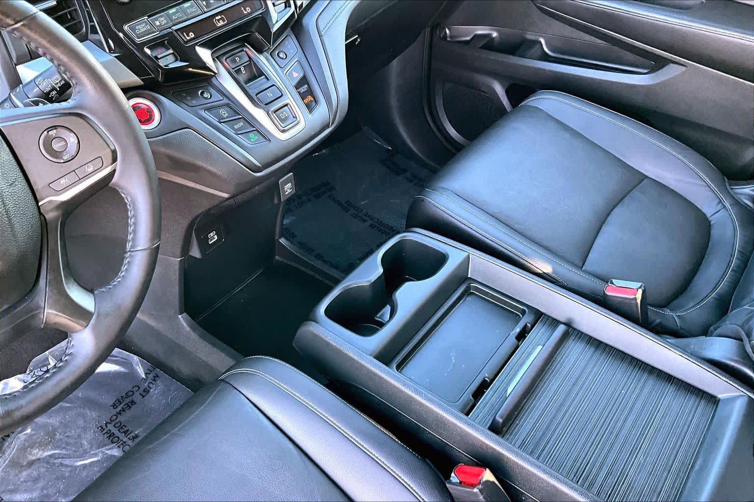 Used 2023 Honda Odyssey EX-L image 17