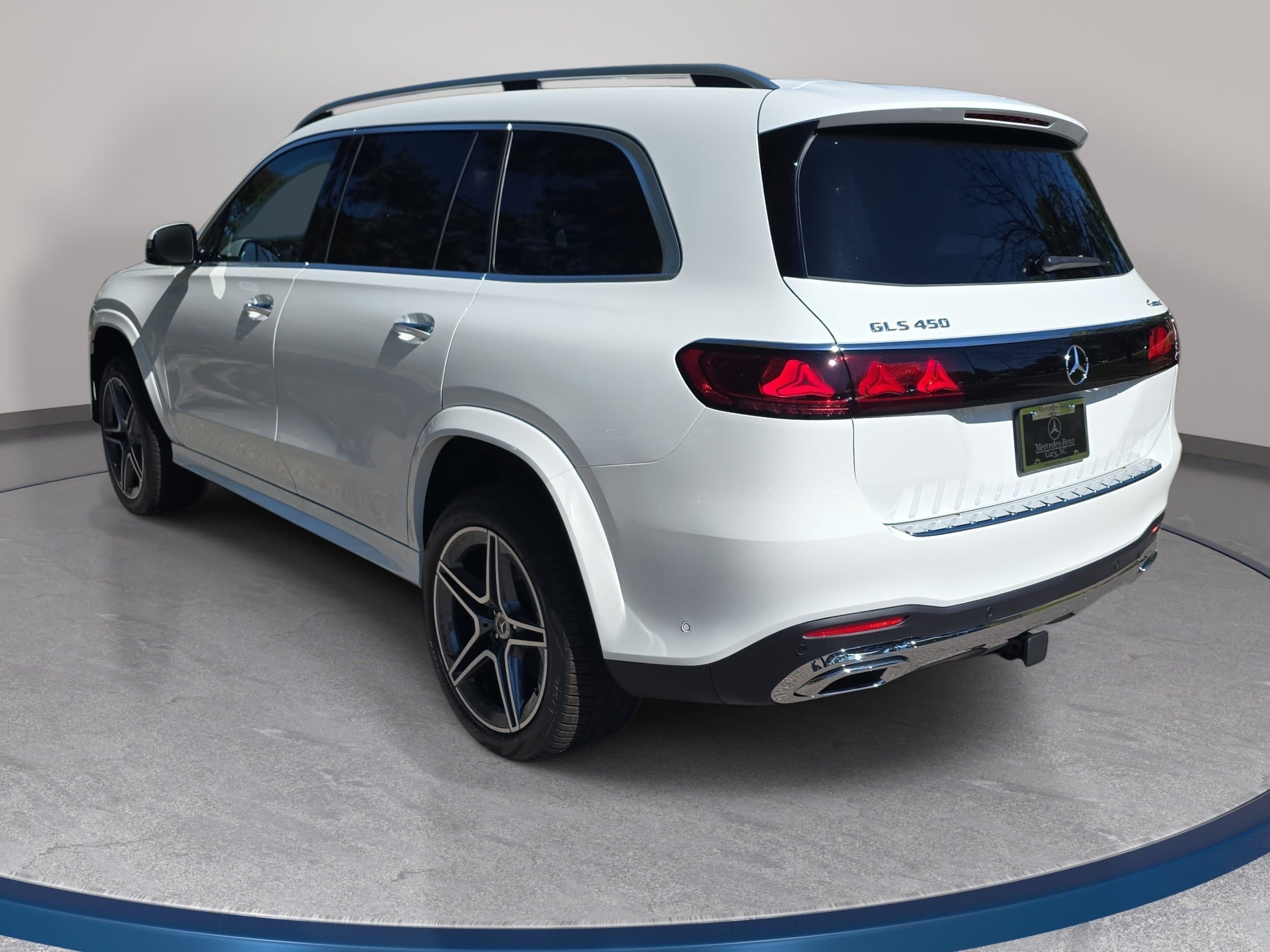 New 2027 Mercedes-Benz GLS 450 4MATIC image 7