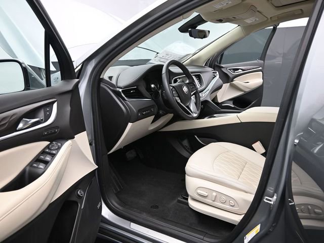 Certified 2024 Buick Enclave Avenir w/ Avenir Technology Package AWD/4WD image 9