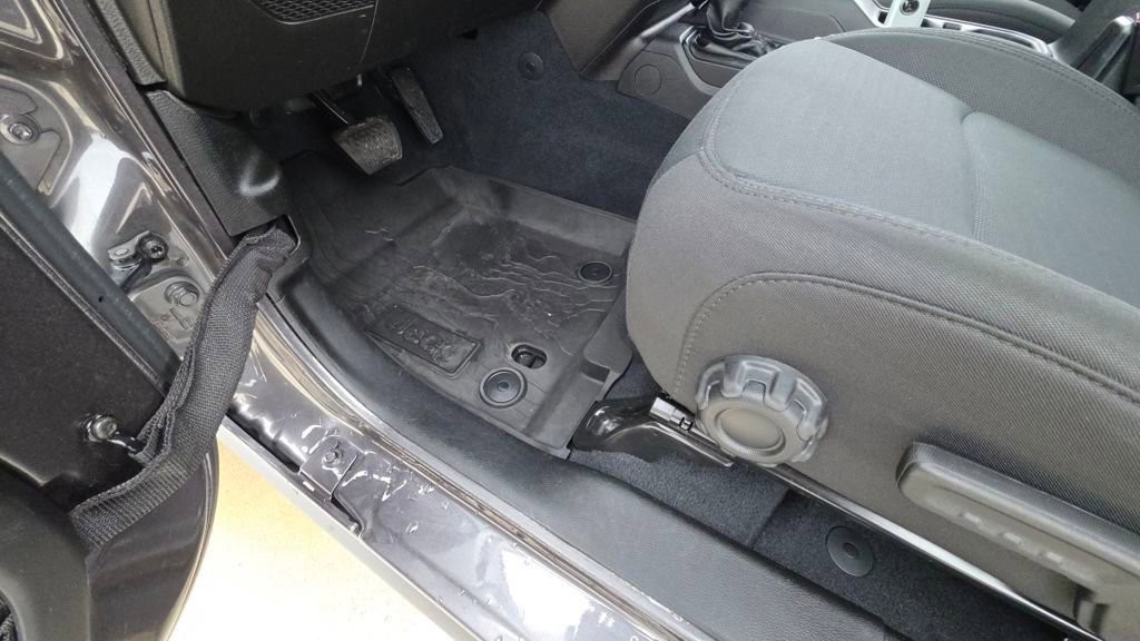 Used 2022 Jeep Wrangler Unlimited Sport image 21