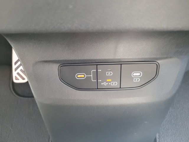 Used 2025 Kia EV6 GT-Line AWD/4WD image 25