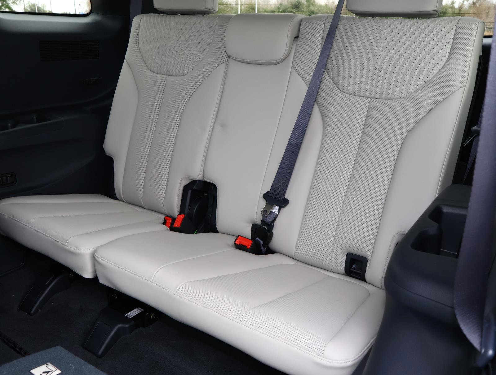 Used 2025 Hyundai Palisade Calligraphy image 22