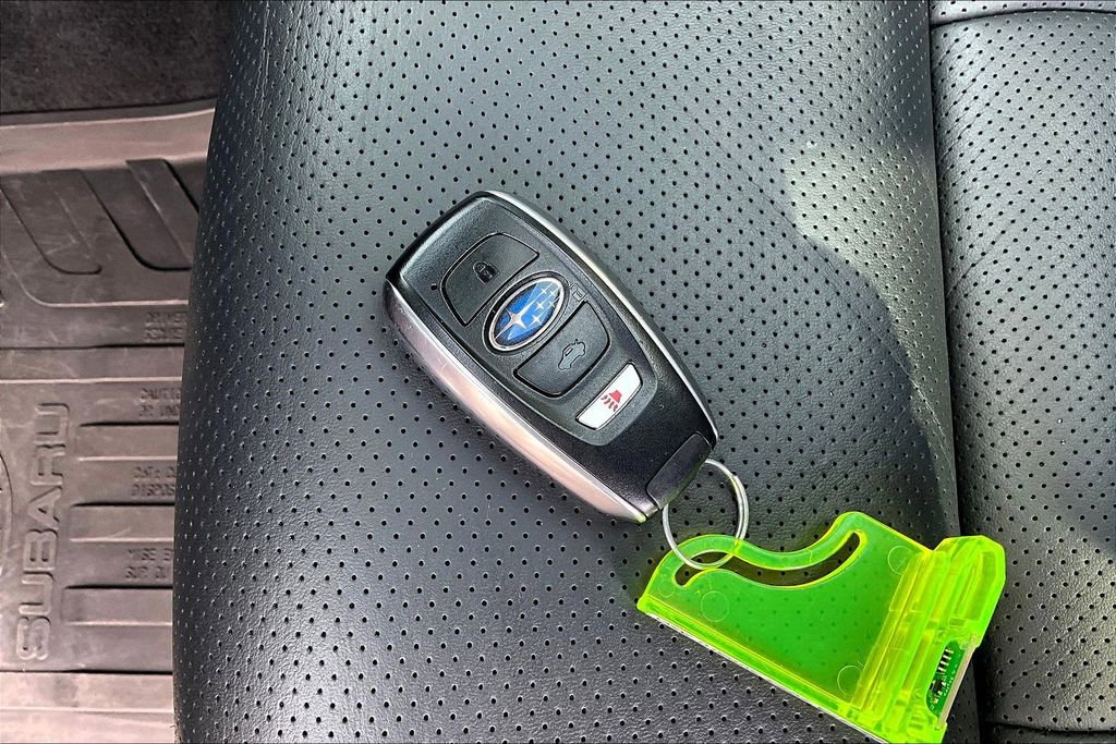 Used 2023 Subaru Ascent Touring AWD/4WD image 38