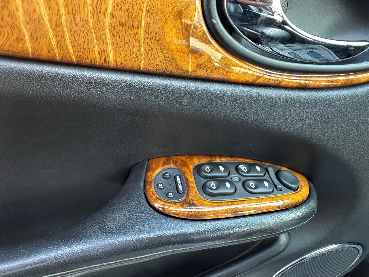 Used 2003 Jaguar XJ8 RWD image 60