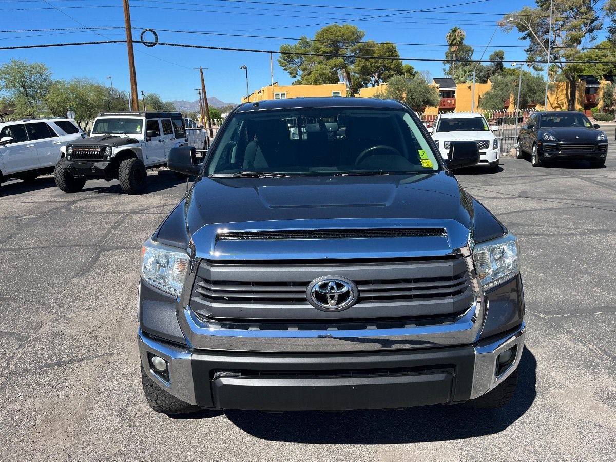 Used 2014 Toyota Tundra SR5 w/ SR5 Upgrade Package AWD/4WD image 45