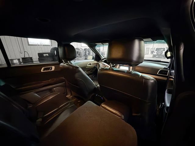 Used 2013 Ford Explorer XLT image 11