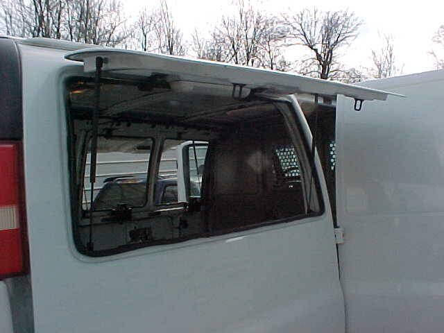 Used 2013 Chevrolet Express 3500 w/ Express Access Plus Package RWD image 26