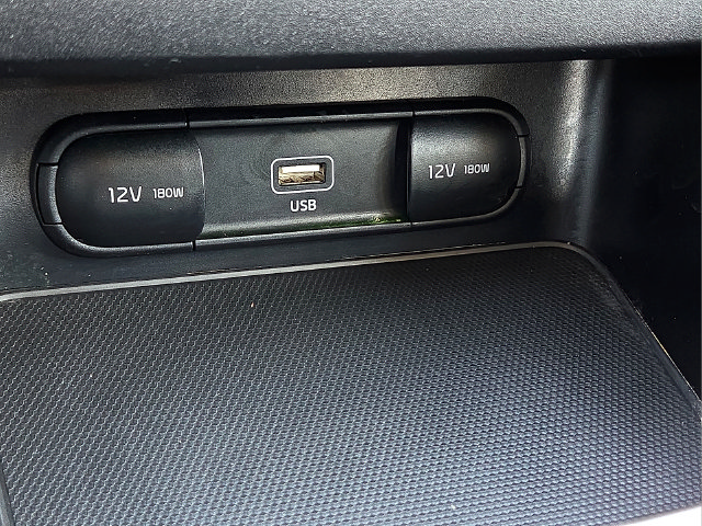Used 2023 Kia Forte LXS w/ LXS Technology Package FWD image 20