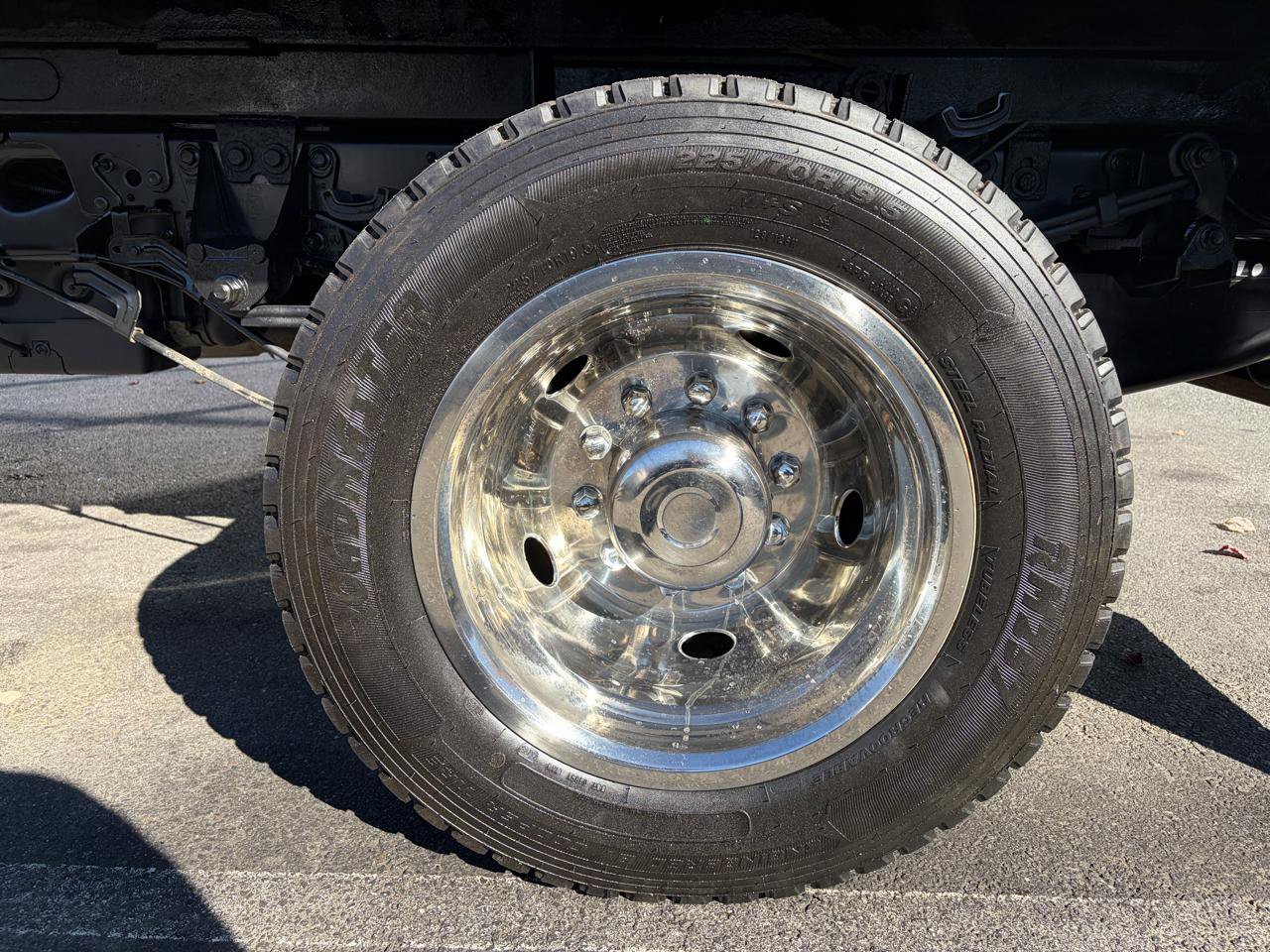 Used 2022 Ford F550 4x4 Regular Cab Super Duty image 13