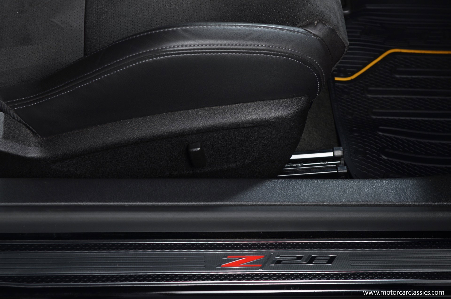 Used 2015 Chevrolet Camaro Z/28 image 24