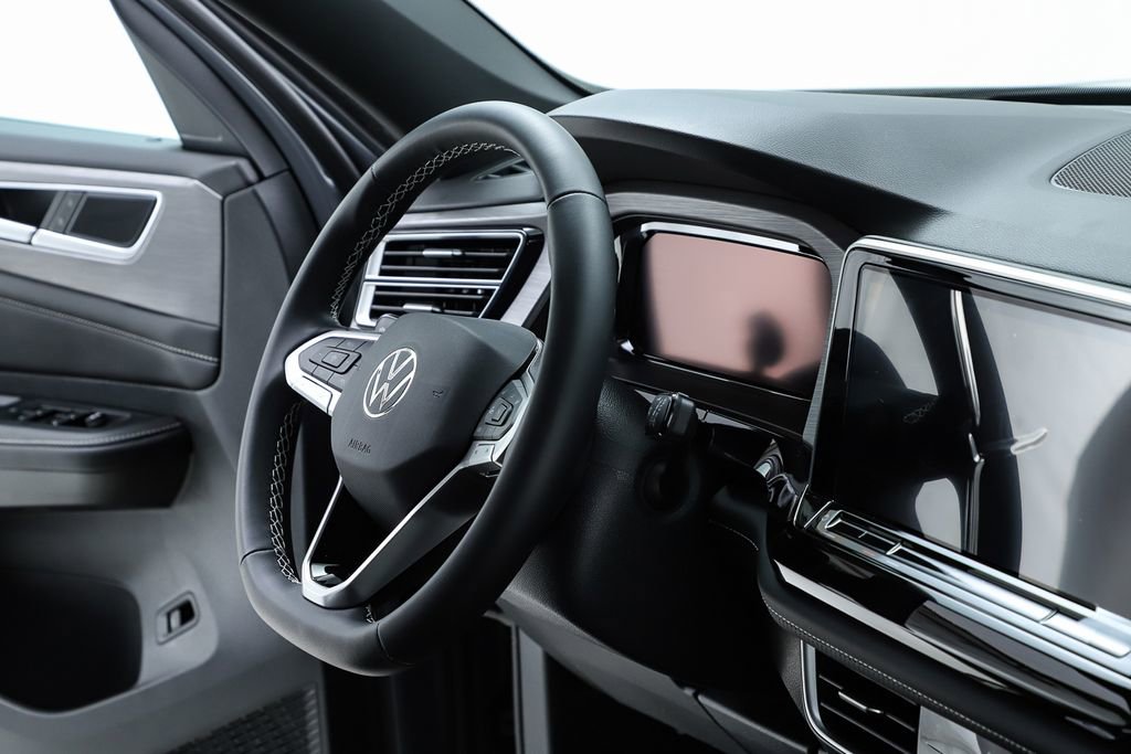 New 2026 Volkswagen Atlas Cross Sport SE FWD image 35