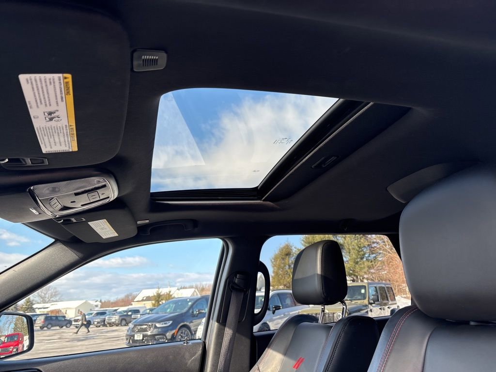 Used 2024 Dodge Durango GT image 20