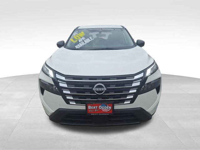 Certified 2025 Nissan Rogue S AWD/4WD image 2