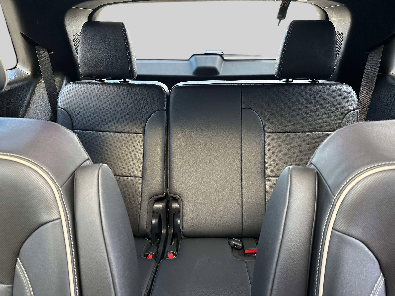 Certified 2023 Chevrolet Traverse Premier w/ Redline Edition image 11