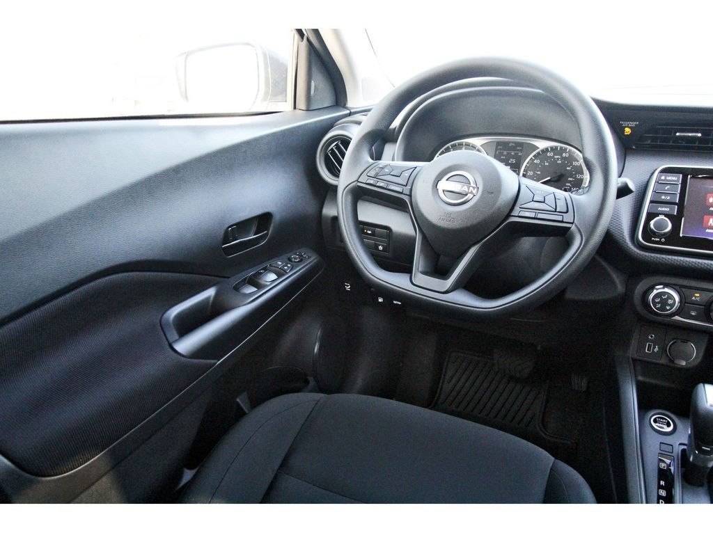 New 2025 Nissan Kicks Play S w/ Interior Electronics Package image 8