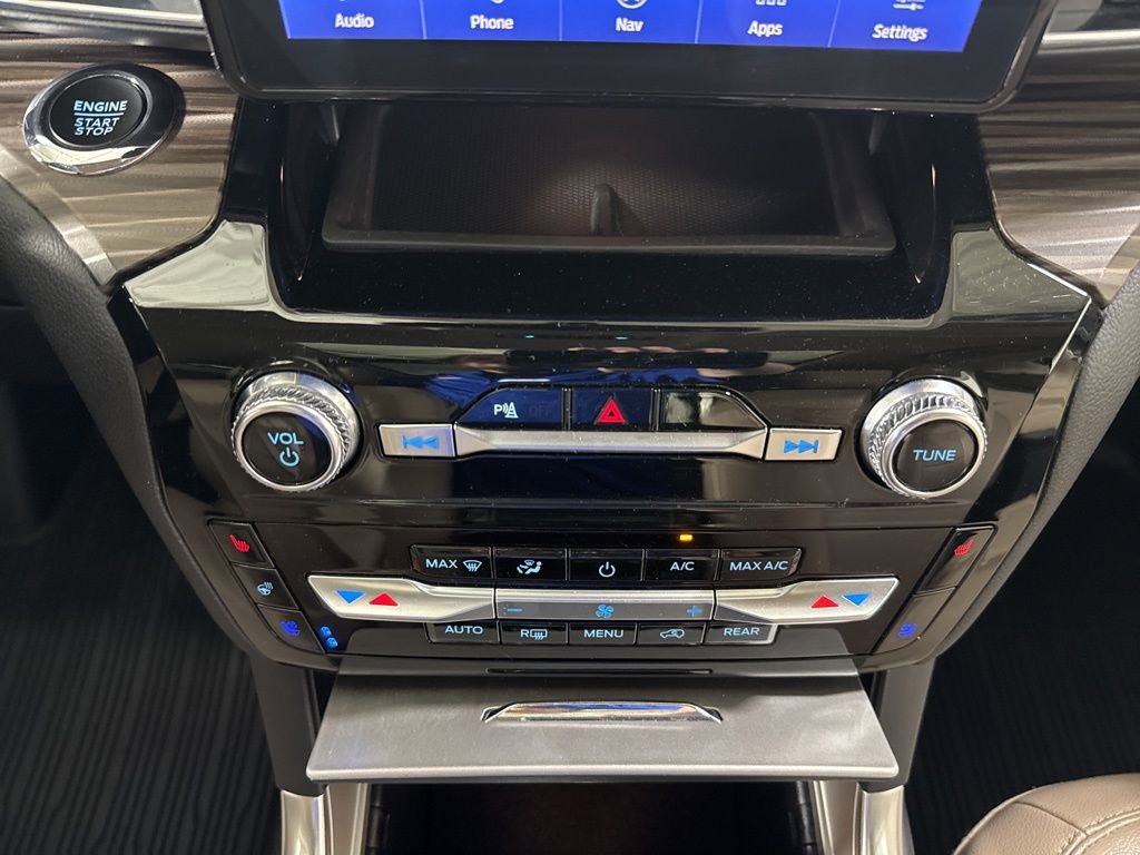 Used 2023 Ford Explorer Limited w/ Equipment Group 301A image 27