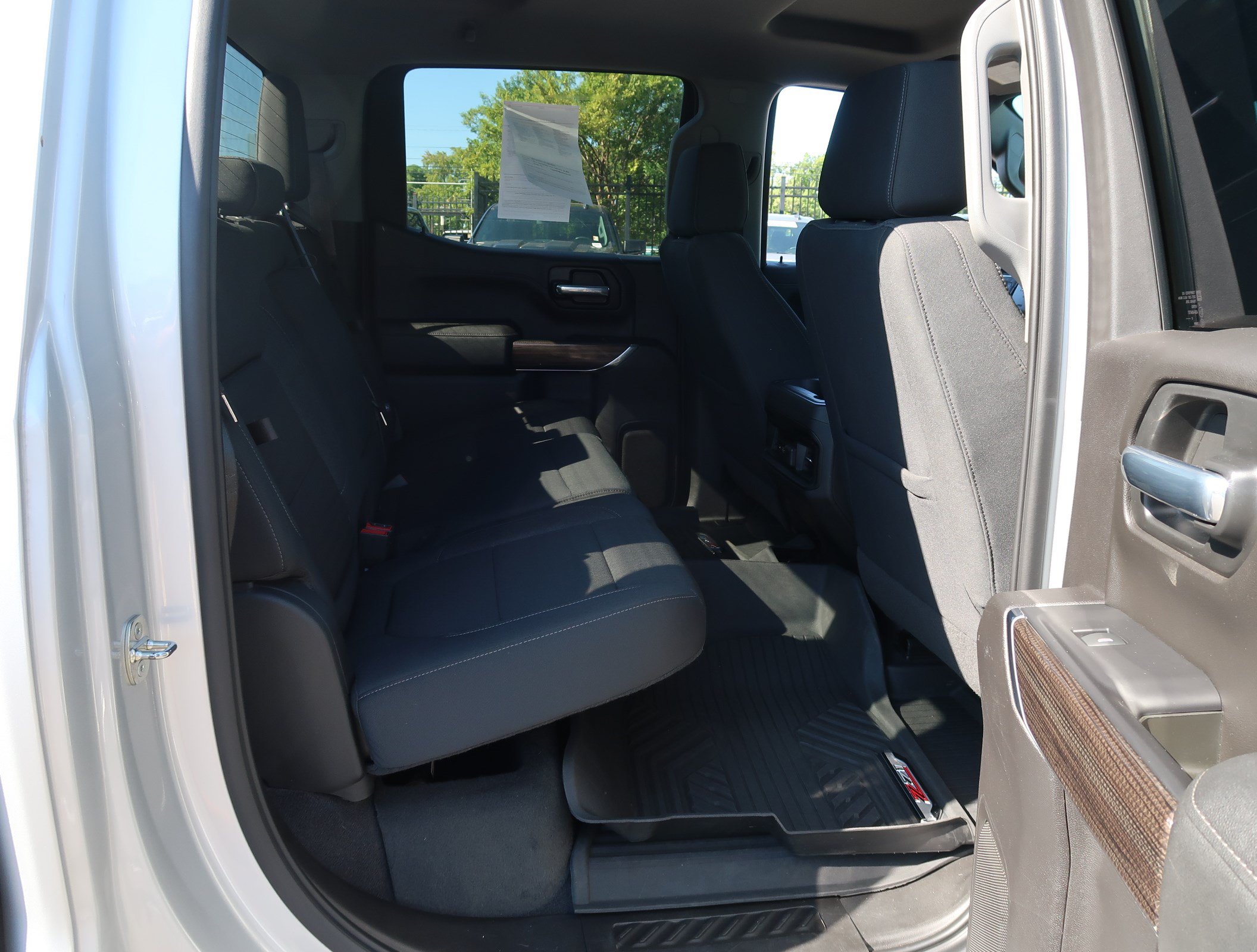 Used 2020 Chevrolet Silverado 1500 LT Trail Boss AWD/4WD image 37