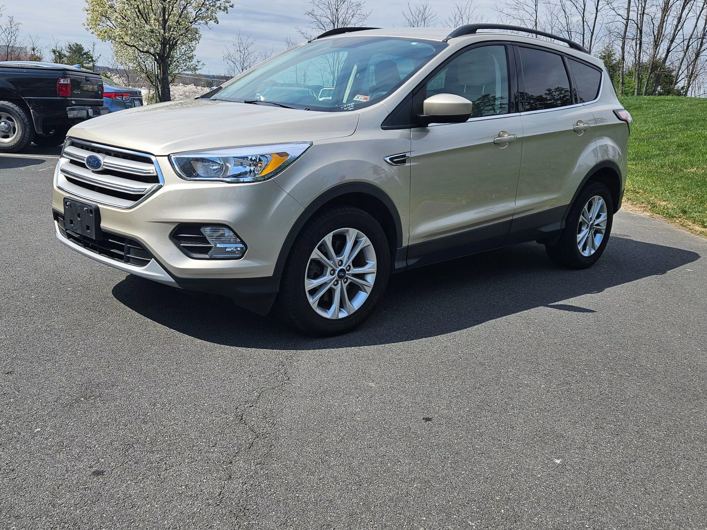 Used 2018 Ford Escape SE