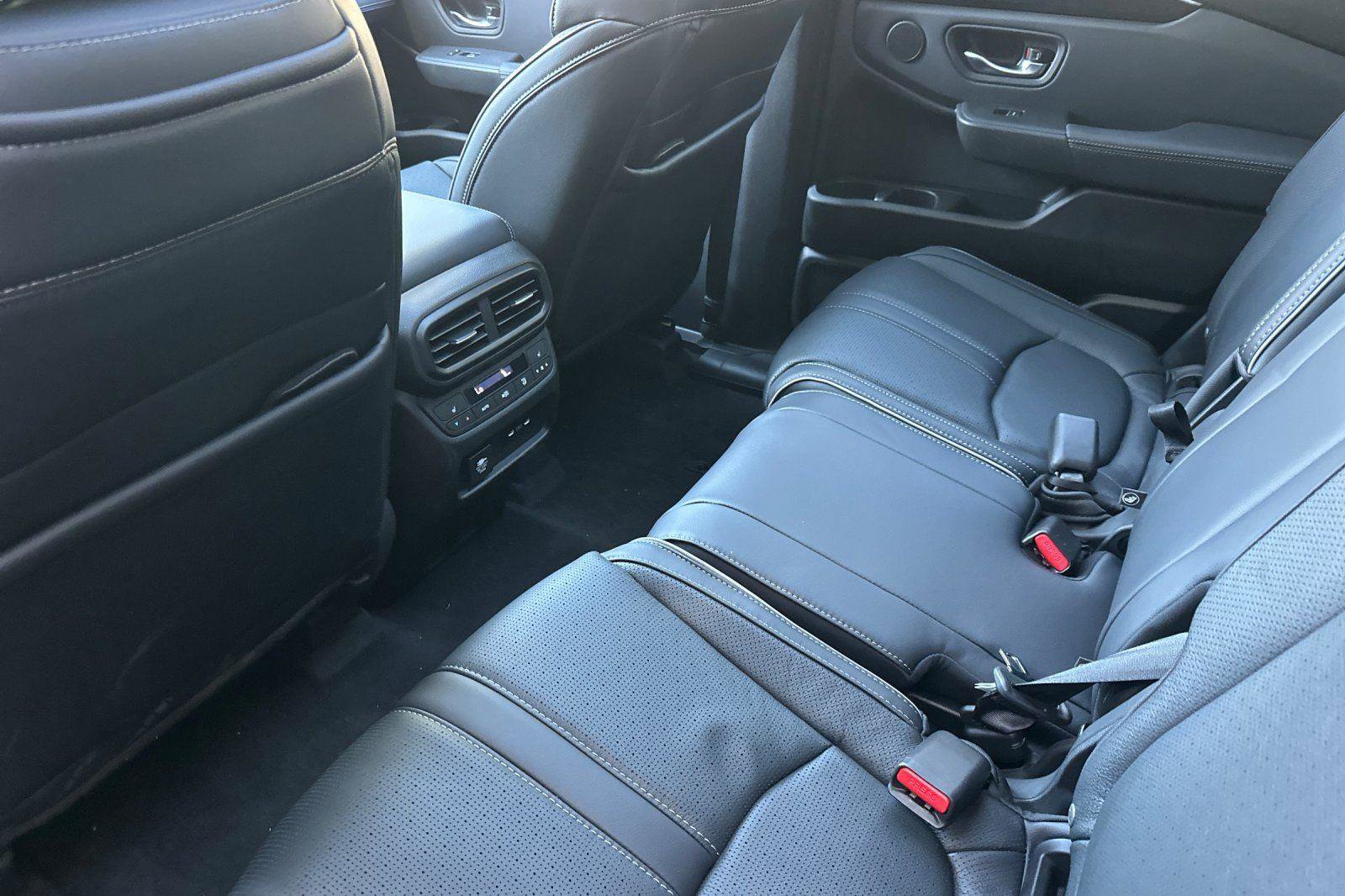 New 2025 Honda Pilot Elite image 12