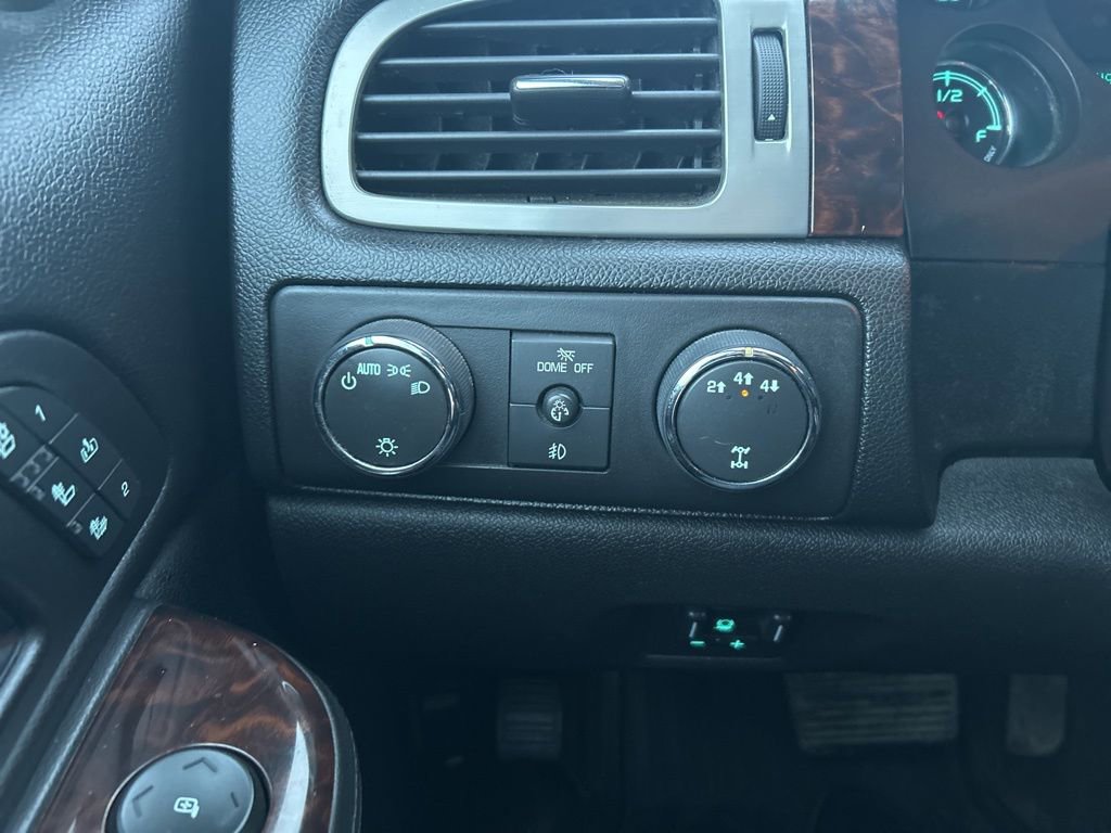 Used 2013 GMC Sierra 3500 Denali image 26