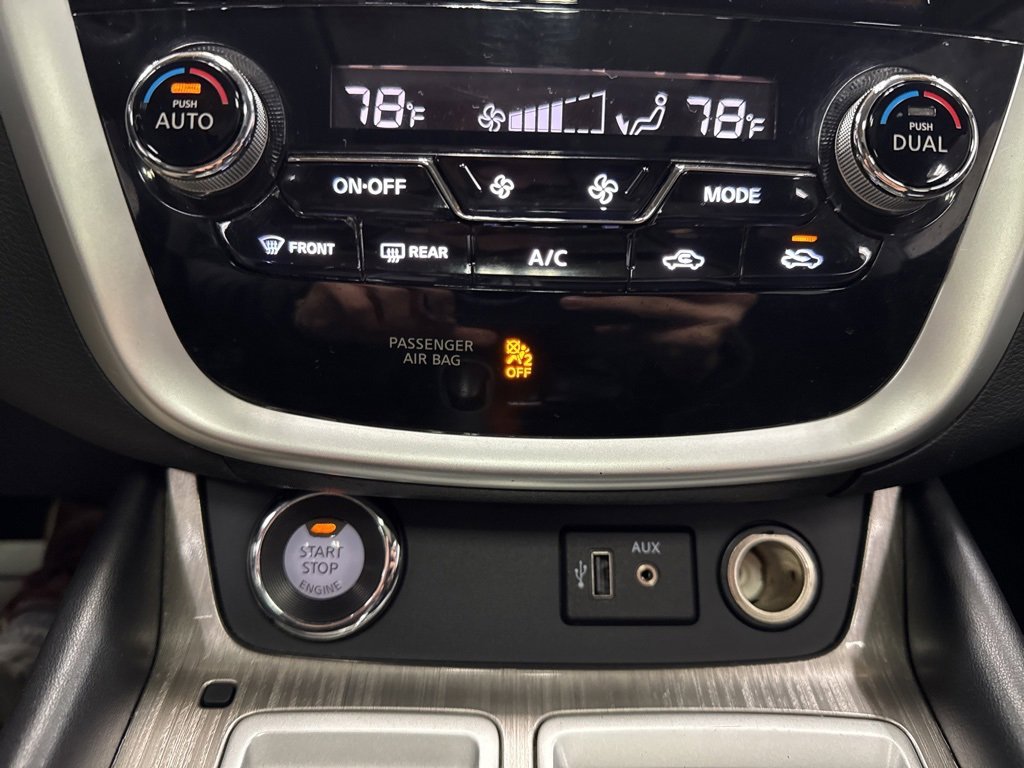 Used 2018 Nissan Murano AWD image 17