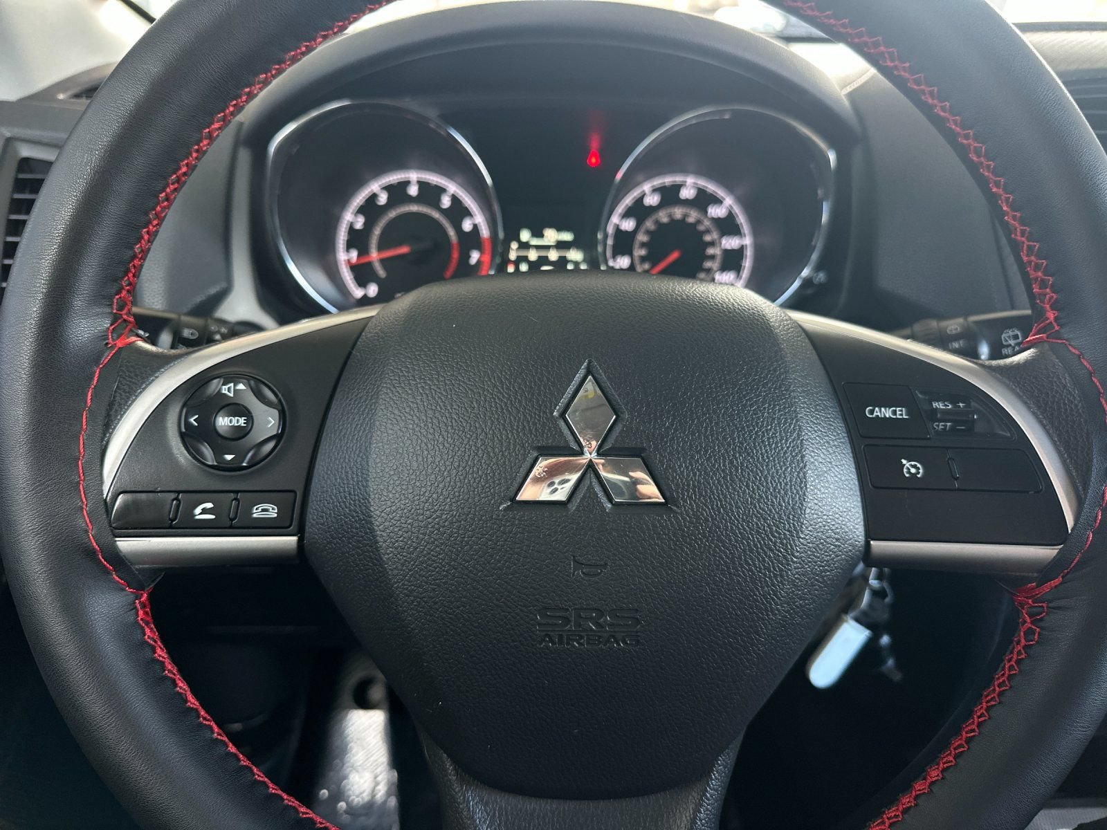 Used 2019 Mitsubishi Outlander Sport ES AWD/4WD image 20
