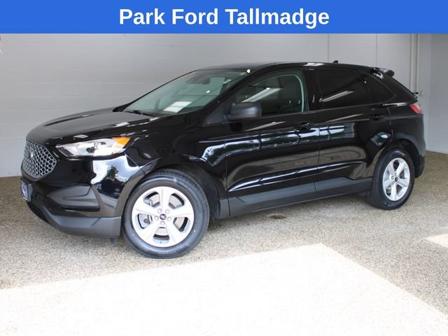 Used 2024 Ford Edge SE