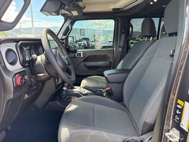 Used 2024 Jeep Wrangler Sport S image 18
