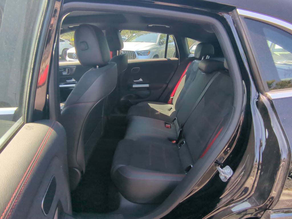 Certified 2025 Mercedes-Benz GLA 35 AMG 4MATIC image 5