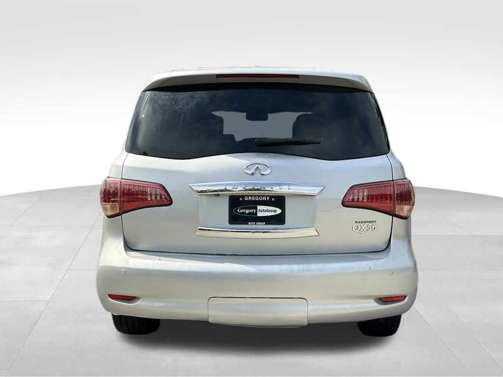 Used 2011 INFINITI QX56 4WD w/ Deluxe Touring Pkg image 9