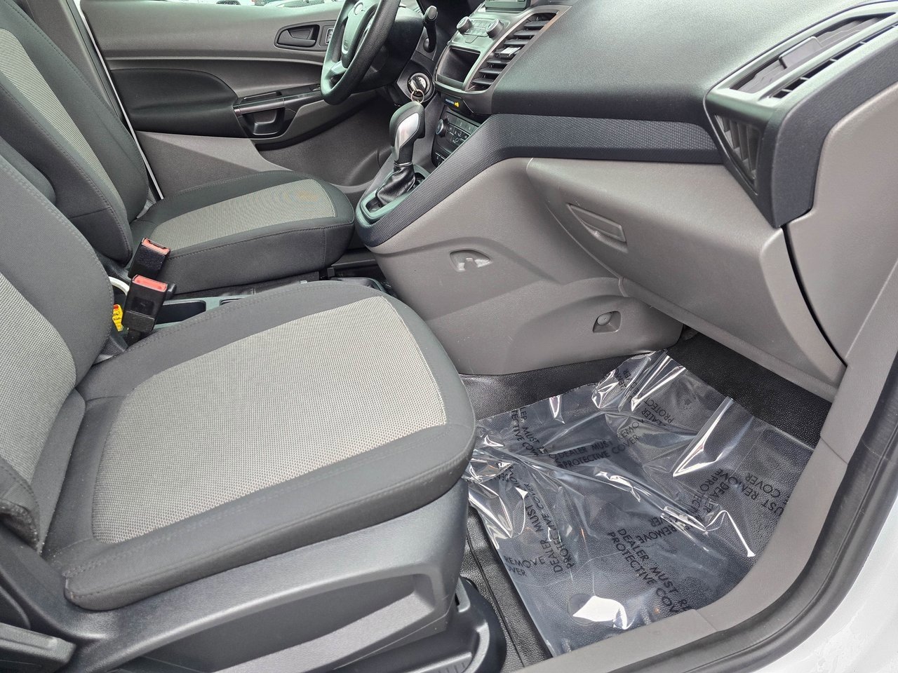 Used 2022 Ford Transit Connect XL image 38