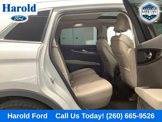 Used 2022 Lincoln Nautilus Reserve w/ Cargo Utility Package AWD/4WD image 10