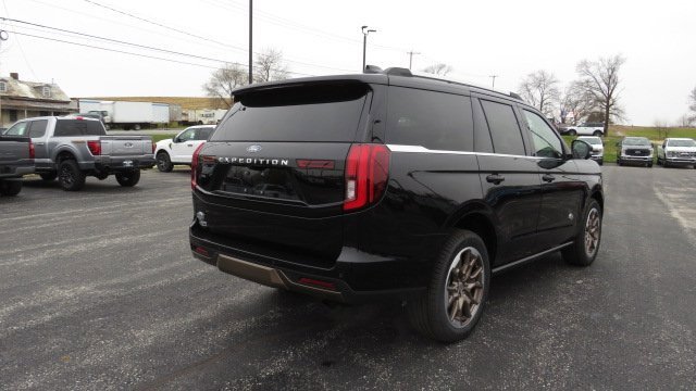 New 2025 Ford Expedition King Ranch image 7
