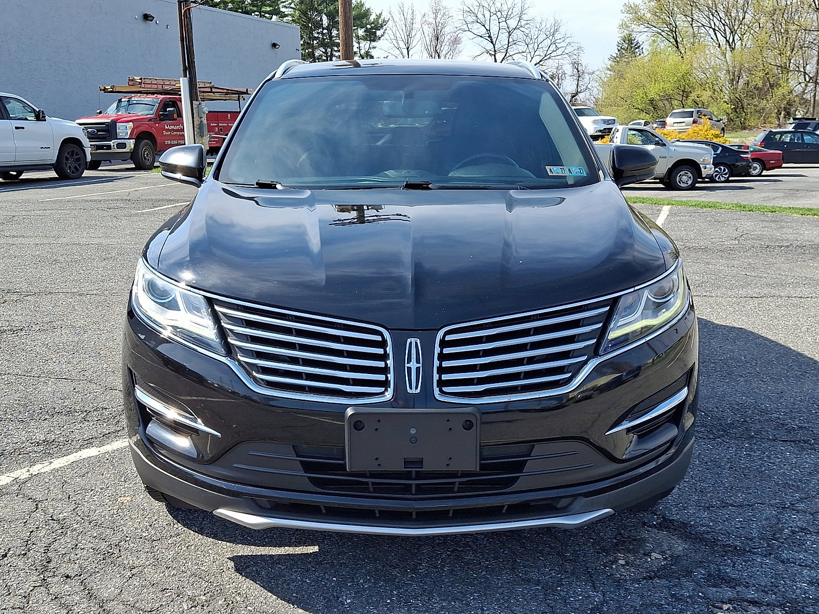 Used 2018 Lincoln MKC Premiere image 2